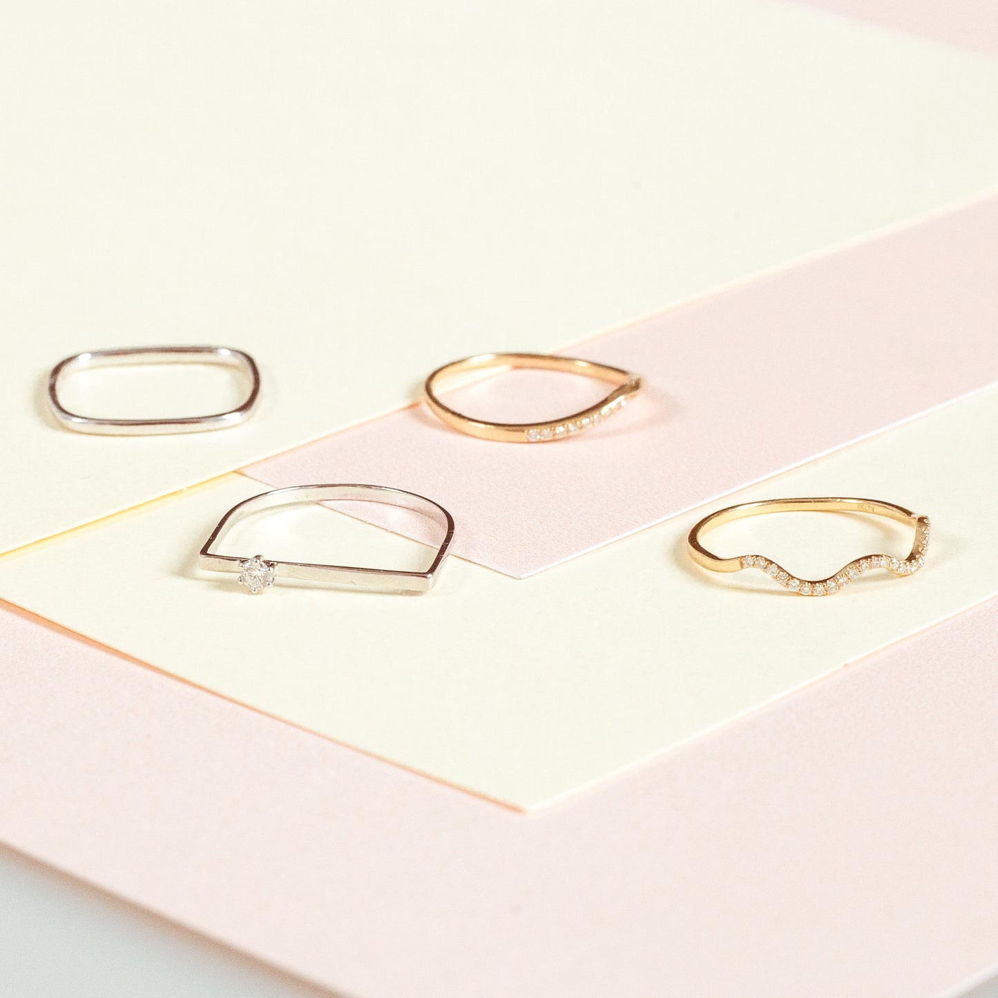 Emma Curve Diamond Ring