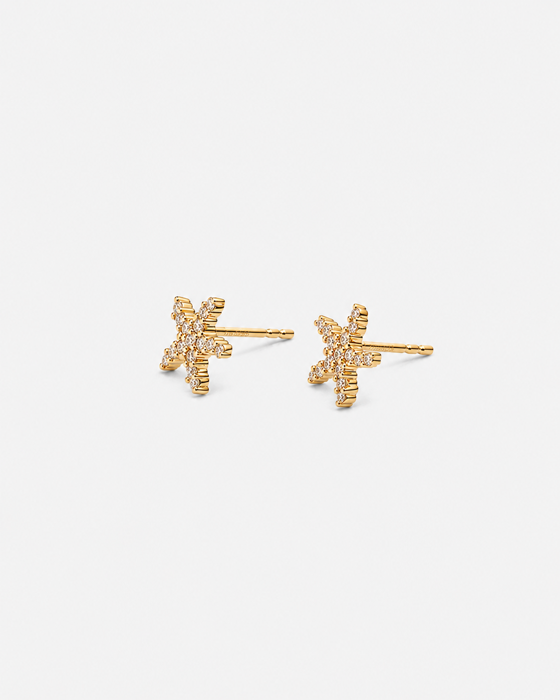 Diamond Starfish Studs - Yellow Gold