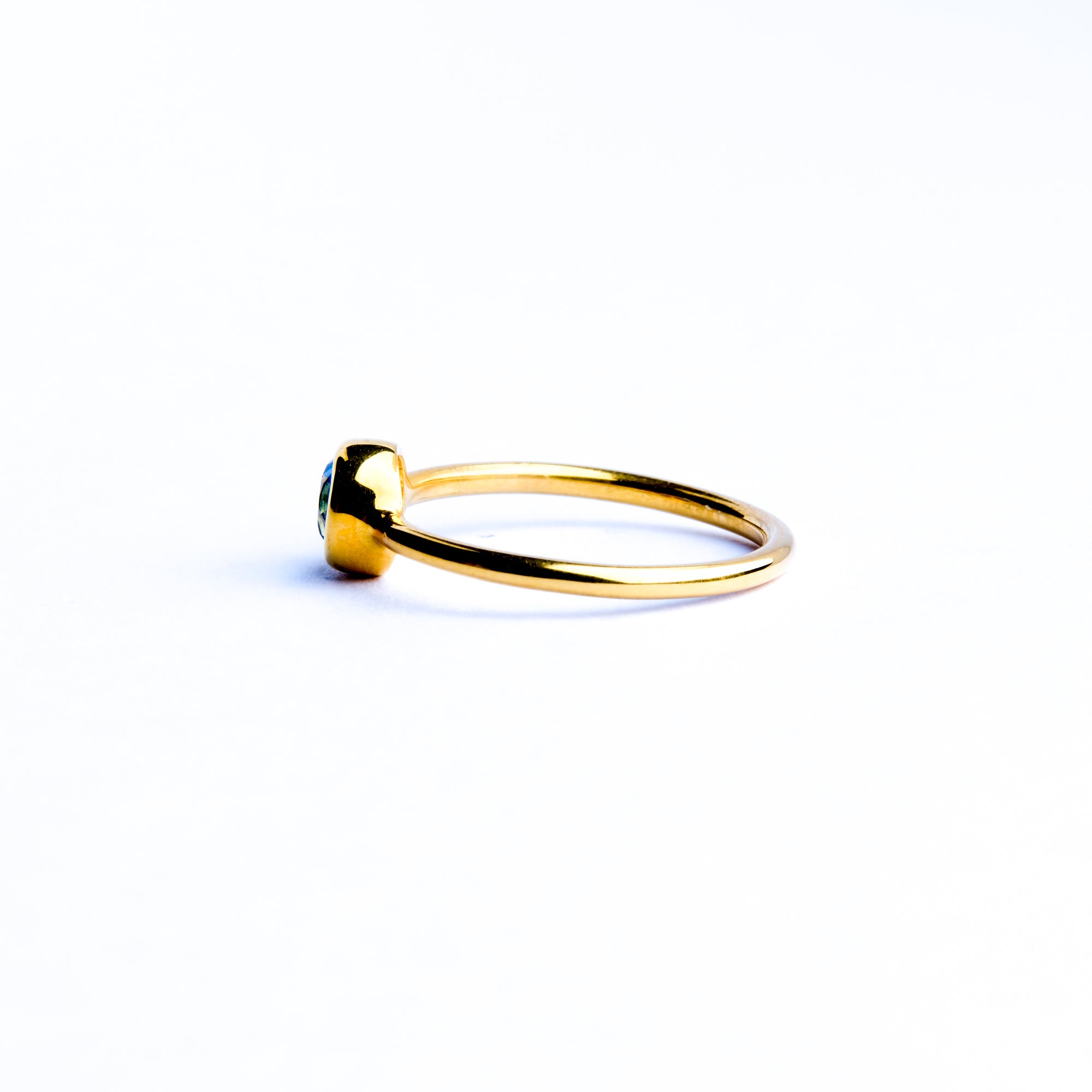 Leon Blue Topaz Bezel Ring