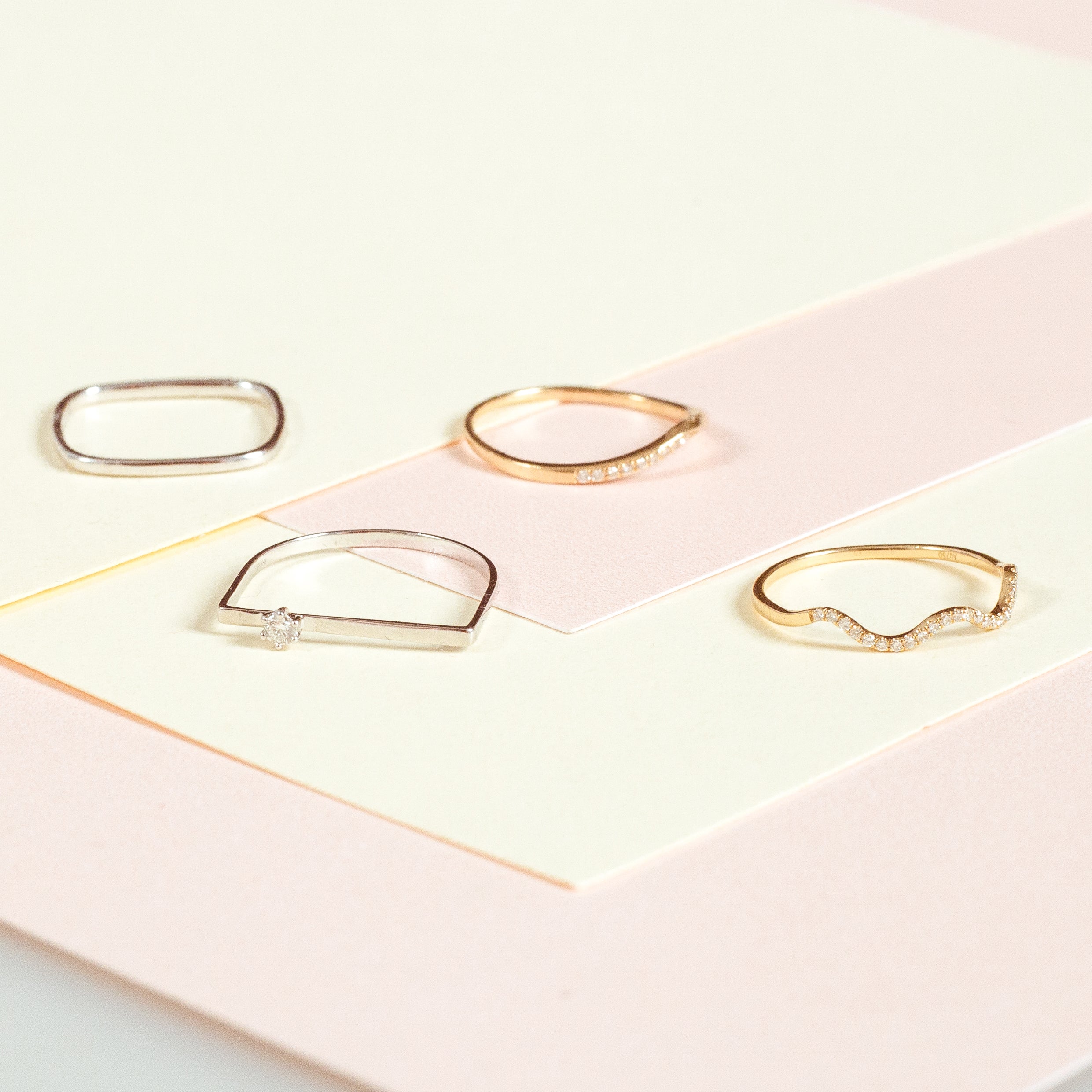 Emma Curve Diamond Ring